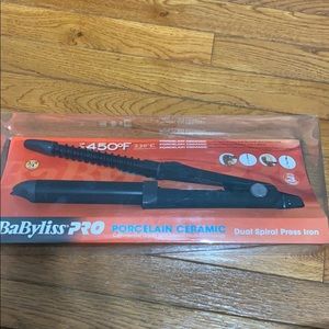 BABYLISS PRO porcelain ceramic spiral press iron